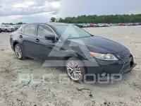 2013 Lexus ES350 photo