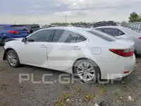 2013 Lexus ES350 photo