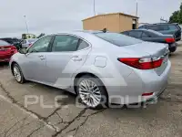 2013 Lexus ES350 photo
