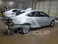 2013 Lexus ES350 photo