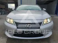 2013 Lexus ES350 photo