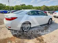 2013 Lexus ES350 photo