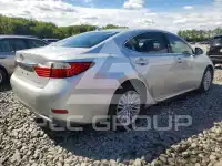 2013 Lexus ES350 photo