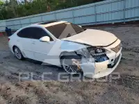 2013 Lexus ES350 photo