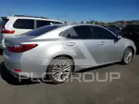 2013 Lexus ES350 photo