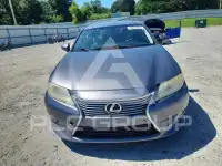 2013 Lexus ES350 photo