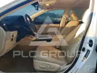 2013 Lexus ES350 photo