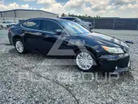 2013 Lexus ES photo