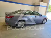 2013 Lexus ES350 photo