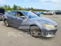 2013 Lexus ES350 photo