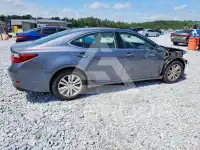 2013 Lexus ES350 photo