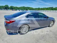 2013 Lexus ES350 photo