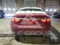 2013 Lexus ES photo