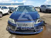 2013 Lexus ES350 photo