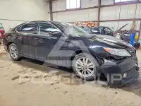 2013 Lexus ES350 photo