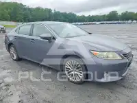 2013 Lexus ES350 photo