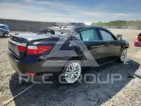 2013 Lexus ES350 photo