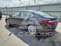 2013 Lexus ES350 photo