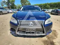 2013 Lexus LS460 photo