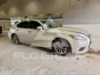 2013 Lexus LS460 photo