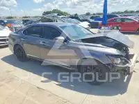 2013 Lexus LS460 photo