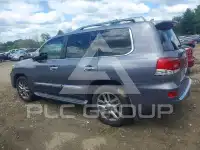 2013 Lexus LX570 photo