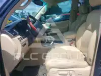 2013 Lexus LX570 photo