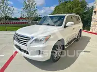 2013 Lexus LX570 photo