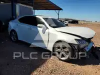 2013 Lexus IS photo