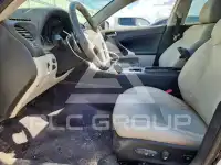 2013 Lexus IS фото