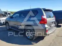 2013 Lexus GX photo