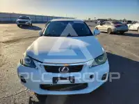 2013 Lexus CT200 photo