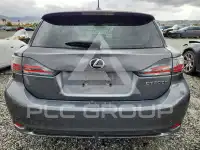2013 Lexus CT200 photo