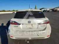 2013 Lexus CT200 photo
