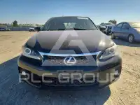 2013 Lexus CT200 photo