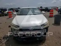 2013 Lexus CT200 photo