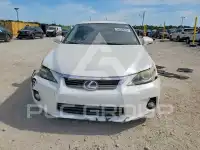 2013 Lexus CT200 фото