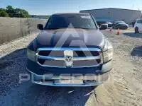 2013 RAM 1500 photo