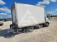 2013 Isuzu NPR фото