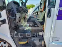 2013 Isuzu NPR фото