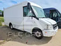 2013 Isuzu NPR фото