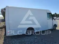 2013 Isuzu NPR фото
