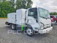 2013 Isuzu NPR фото