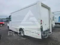 2013 Isuzu NPR photo