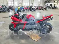 2013 Yamaha YZF1000 фото