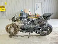 2013 Yamaha YZF1000 фото