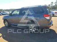 2013 Toyota 4 RUNNER photo