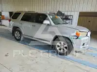 2013 Toyota 4 RUNNER фото