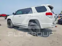 2013 Toyota 4 RUNNER photo