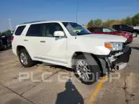 2013 Toyota 4 RUNNER photo